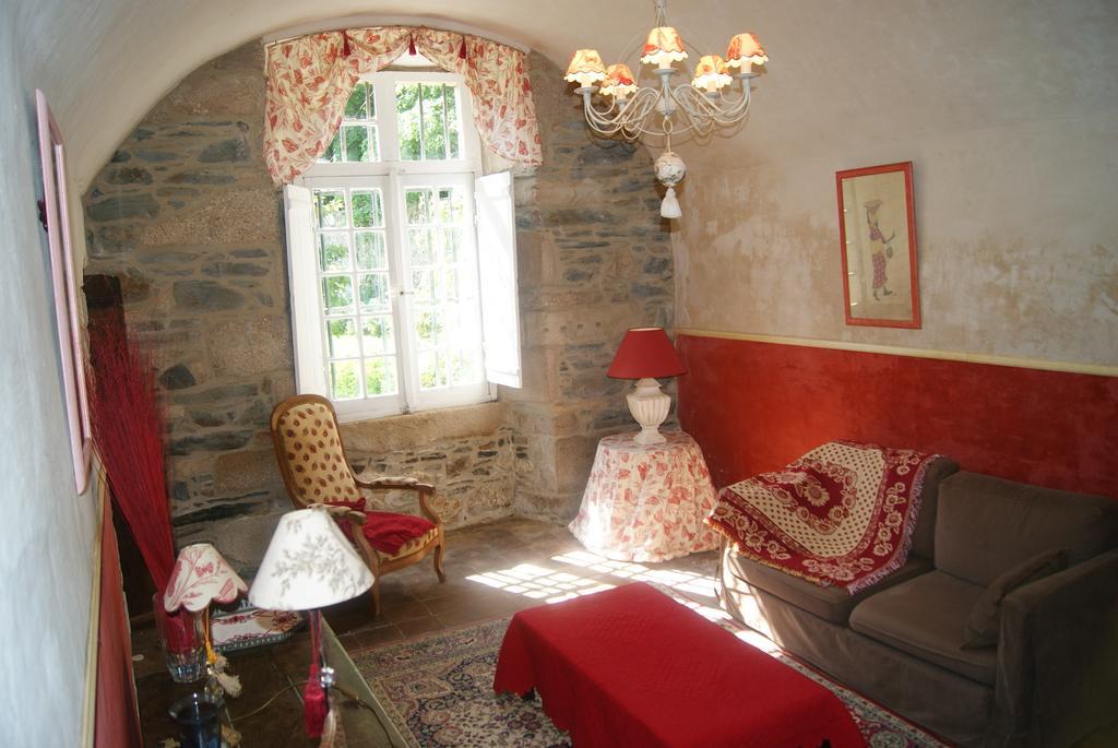 Gite Du Chateau De Bonabry Hillion Номер фото